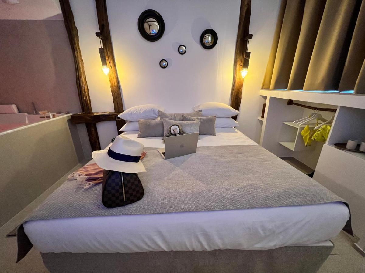 Tamarin & Capucin Suite Balneo Aubagne Buitenkant foto